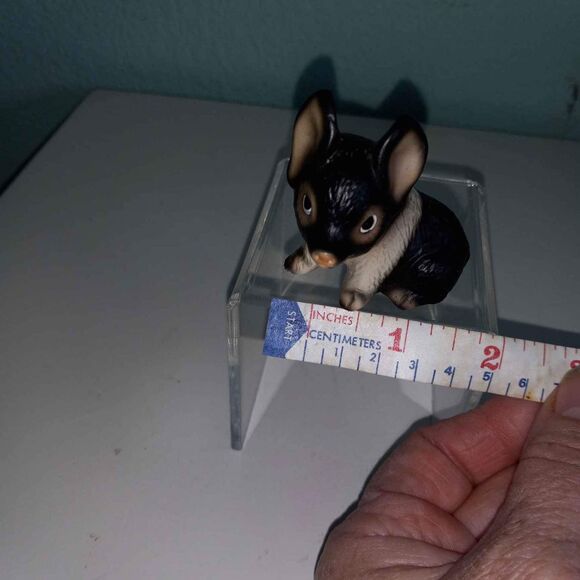 Tiny hand painted Pig - Picture 7 of 8